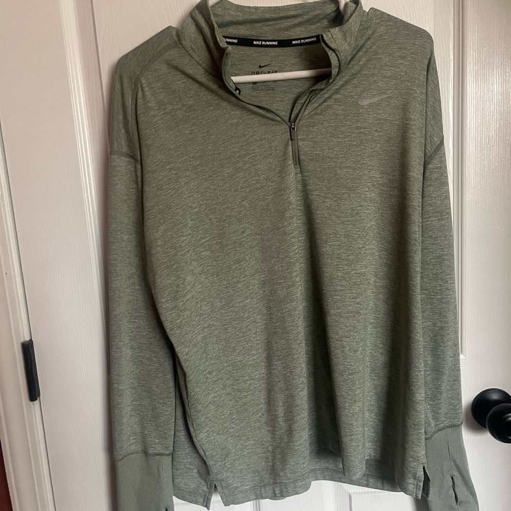 Nike Quarter Zip